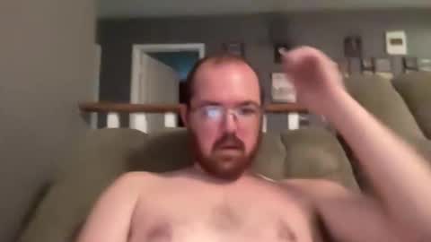 Snapshot of herkimer95 chatting on 10-28-25, 12:19 herkimer95 online show from 10-28-25, 12:19