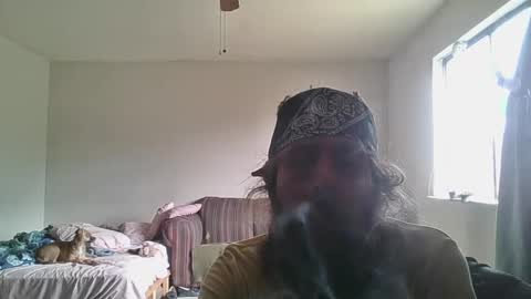 Snapshot of hermannbukowski chatting on 09-18-25, 04:42 hermannbukowski online show from 09-18-25, 04:42