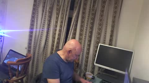 mature online show from 01-08-25, 05:59