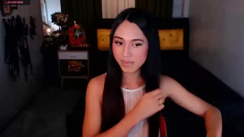 Snapshot of hestiaprytanei chatting on 12-18-25, 03:40 bry online show from 12-18-25, 03:40