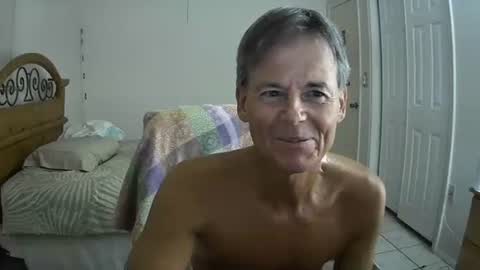 hewes1 online show from 09-16-25, 04:13