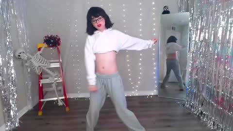 salem online show from 02-26-26, 12:42