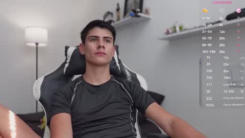 hey_cesard online show from 10-28-25, 07:27