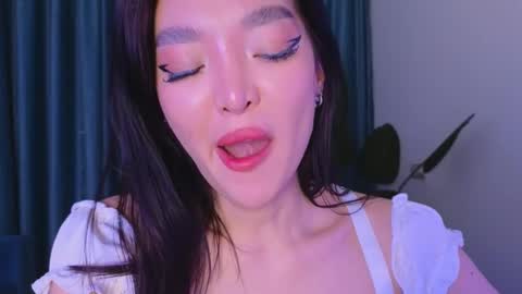 Audrey online show from 02-26-25, 05:50