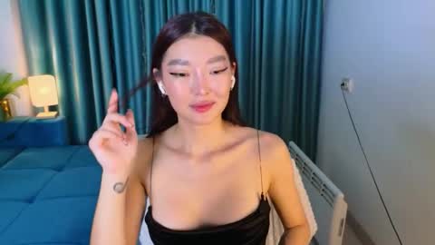 Audrey online show from 10-23-25, 02:38