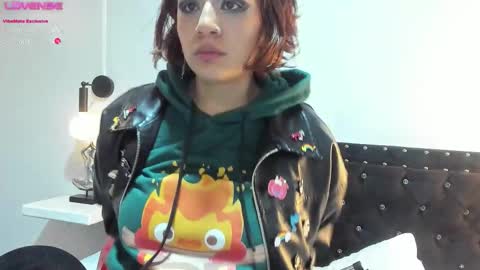 Noraly  online show from 10-10-25, 01:10