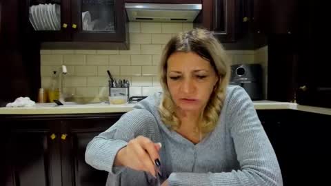 Heyheygrey online show from 01-19-25, 05:07