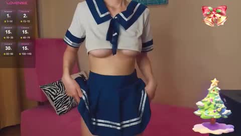 Snapshot of heyitsnaomi chatting on 01-07-26, 02:58 Naomi online show from 01-07-26, 02:58