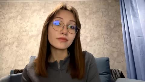 Im Alice since birth  online show from 10-15-25, 10:15