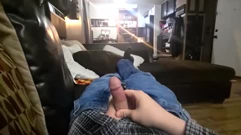 Snapshot of hfly12 chatting on 11-09-25, 03:16 hfly12 online show from 11-09-25, 03:16