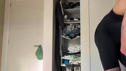 Snapshot of hhh1322 chatting on 10-13-25, 06:19 Thomas Lusk no PPV online show from 10-13-25, 06:19