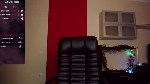 Lina online show from 01-04-25, 09:10