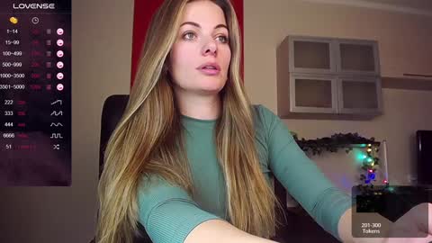 Lina online show from 01-11-25, 10:19