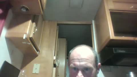 hibdon14 online show from 10-10-25, 11:09