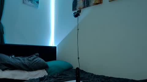 hideiwin42 online show from 01-10-25, 05:05