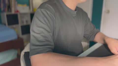 Hideki Kawaki online show from 03-08-25, 01:28