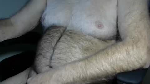 higgins11 online show from 12-22-25, 01:02