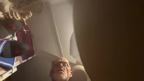 Snapshot of highandry666 chatting on 09-22-25, 03:19 Askandumayreceive online show from 09-22-25, 03:19