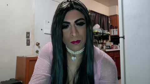 hihheelstranny online show from 02-15-25, 08:00