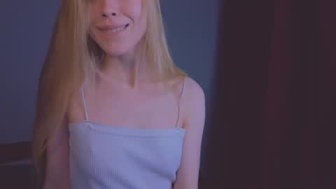 Chloe online show from 01-18-25, 11:22