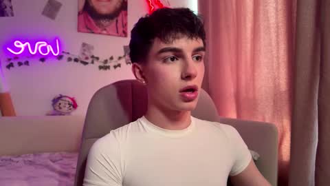 Snapshot of hiidear chatting on 03-06-26, 09:50 twinkvadusha online show from 03-06-26, 09:50