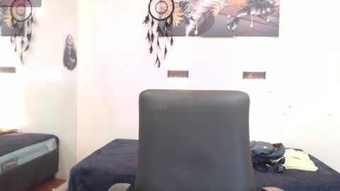 H I L A R Y online show from 12-03-24, 02:03