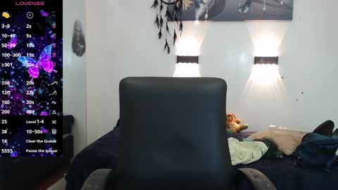 H I L A R Y online show from 12-04-24, 05:27