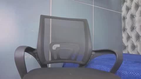  Hillary  online show from 01-09-26, 08:54