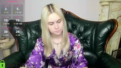 Snapshot of hilleva chatting on 11-27-25, 08:38 hilleva online show from 11-27-25, 08:38