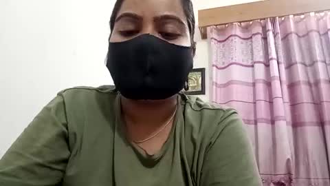 himuhimu22 online show from 10-24-25, 02:24