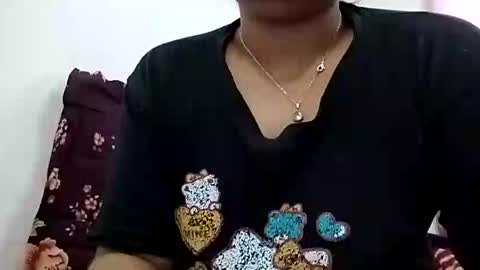 himuhimu22 online show from 12-20-25, 03:57