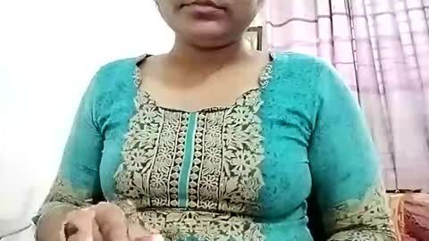 himuhimu22 online show from 01-12-26, 01:00