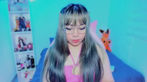 Hinata online show from 03-08-25, 09:50