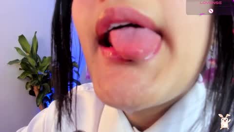 hinata online show from 12-18-24, 07:52