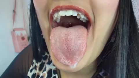 hinata online show from 10-16-25, 09:05