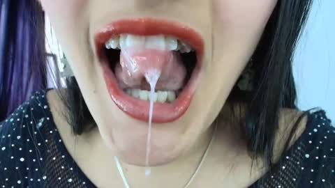 hinata online show from 02-04-26, 08:47