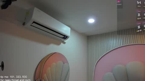 hinata_dolly online show from 11-21-25, 10:58