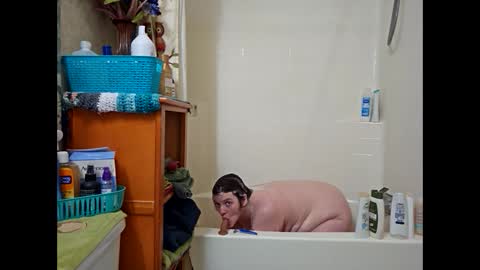 hippiesoul204 online show from 12-07-24, 02:42