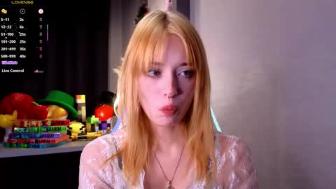 Ella online show from 09-21-25, 06:42