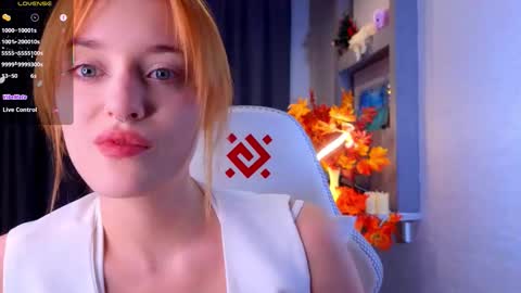 Ella online show from 11-07-25, 06:19