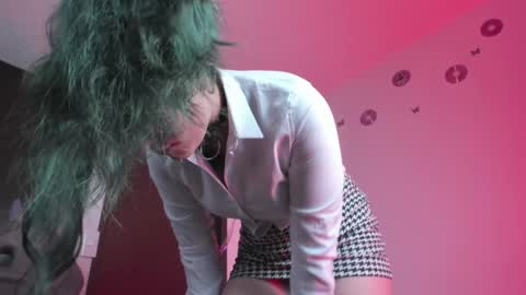 Hitomi Arata online show from 01-30-25, 07:37