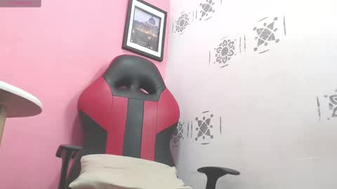 Snapshot of hkendrick chatting on 01-13-25, 10:24 hkendrick online show from 01-13-25, 10:24