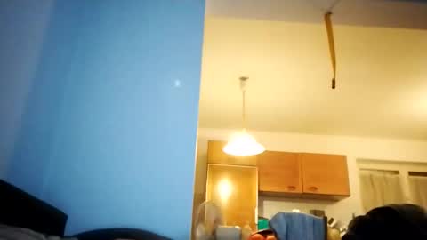 Snapshot of hmuench85 chatting on 02-07-25, 02:19 H online show from 02-07-25, 02:19