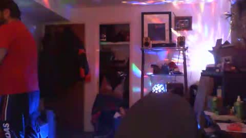 Snapshot of hobbes80 chatting on 01-03-25, 05:17 hobbes80 online show from 01-03-25, 05:17