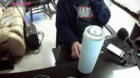 Snapshot of hoboayoyo chatting on 03-09-25, 04:44 Hentai man online show from 03-09-25, 04:44