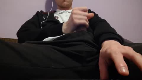Hocthus -  online show from 02-15-25, 06:55