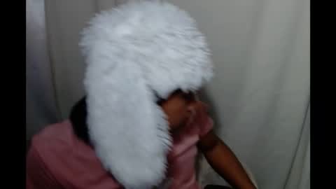 Snapshot of hoelyhanabi chatting on 11-20-25, 07:19 KIESH online show from 11-20-25, 07:19