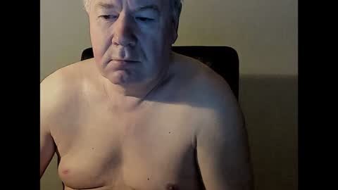Holger online show from 02-09-25, 03:43