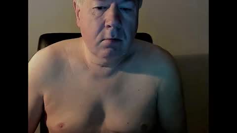 Holger online show from 02-11-25, 05:37