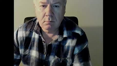 Holger online show from 02-11-25, 09:42